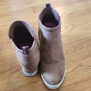 Sugar Tan Ankle Booties